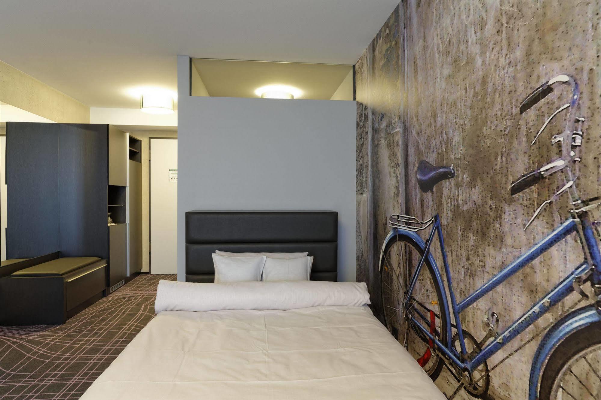 Euronova Arthotel โคโลญ ภายนอก รูปภาพ