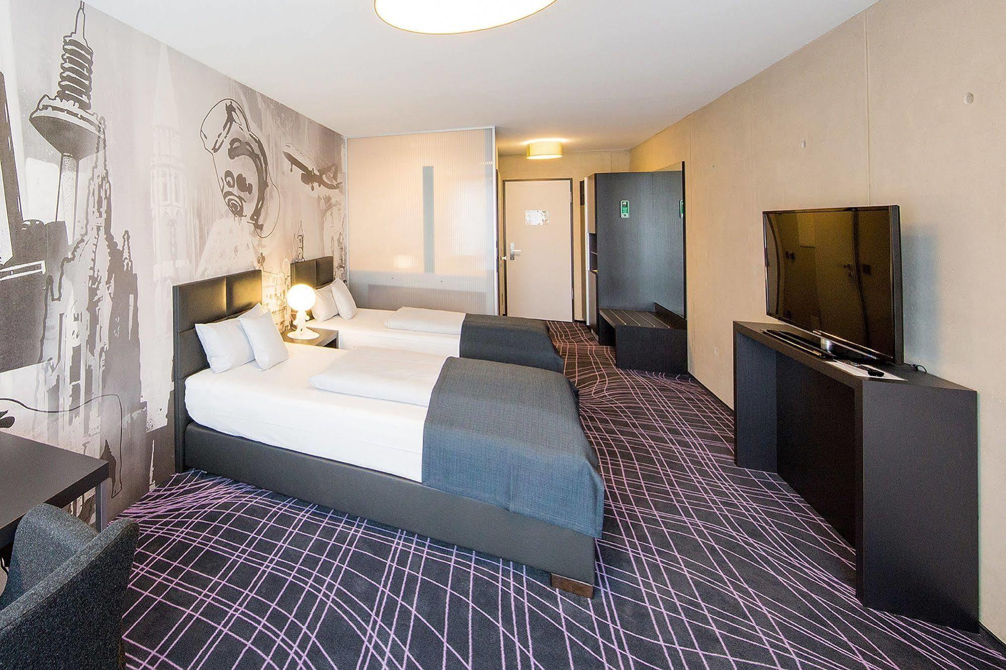 Euronova Arthotel โคโลญ ภายนอก รูปภาพ